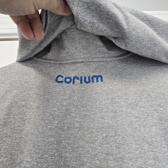 VUORI Halo Essential Hoodie Cropped Size Large Heather Gray Corium Embriodery - Picture 8 of 9